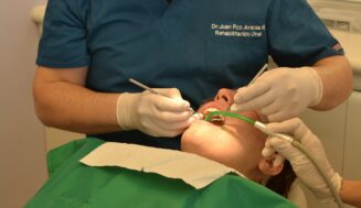 Root Canal in Front Tooth: Procedure, Endodontic Treatment